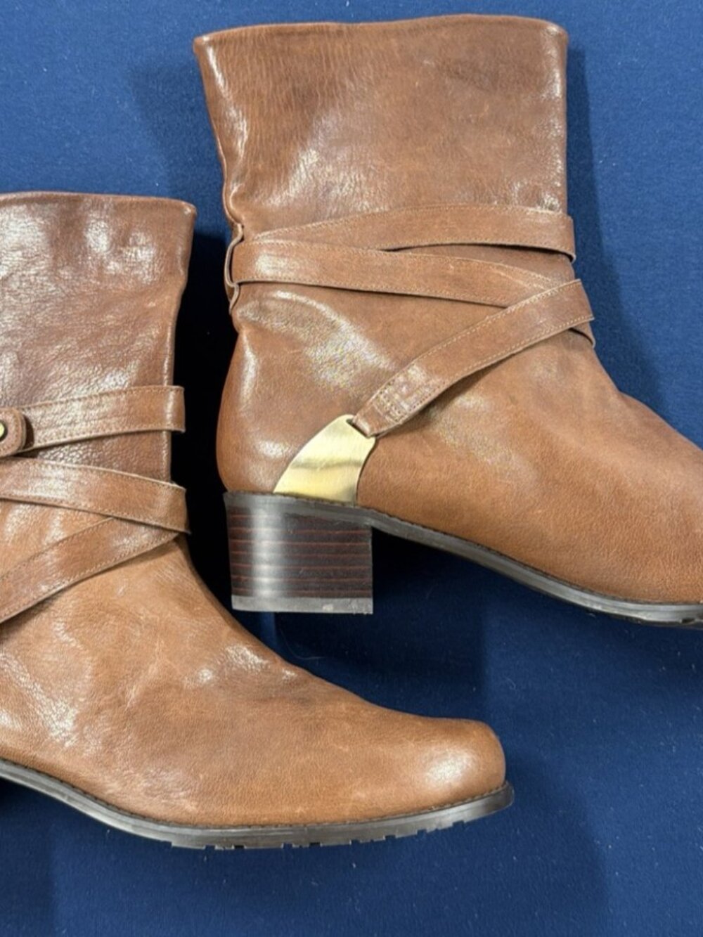 Stuart Weitzman Nuranchdressing Biker Moto Belted Booties Cognac 11.5